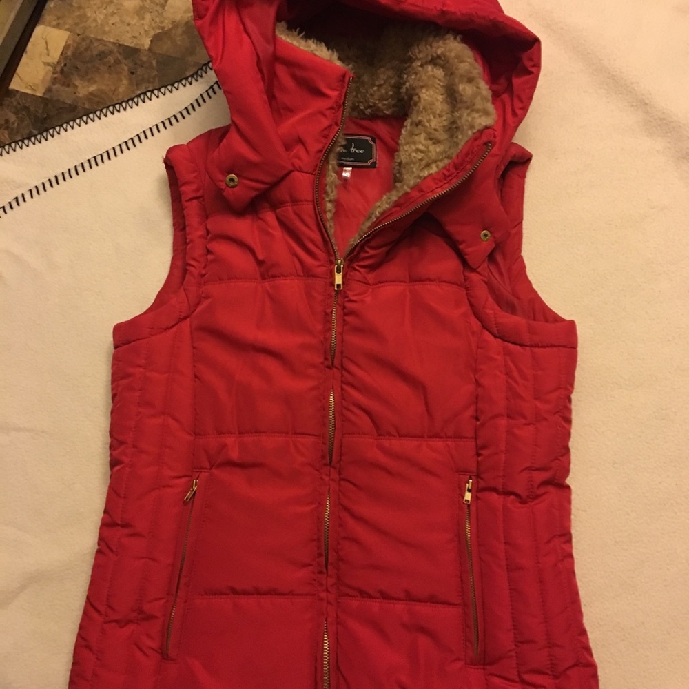 Women’s Red Puffy Boutique Vest